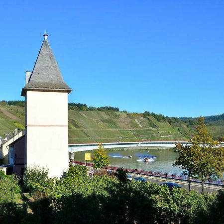 Hotel Zum Faehrturm Мерінґ Екстер'єр фото